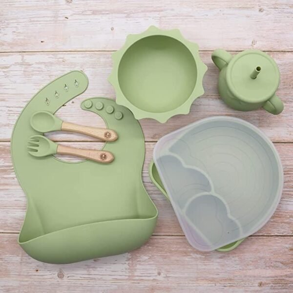 SPY KIDS® 7-Piece Silicone Baby Feeding Set | BPA-Free Tableware Kit for Toddlers | Suction Plate, Bowl, Cup, Spoon, Fork & Bib | Microwave & Dishwasher Safe - Green
